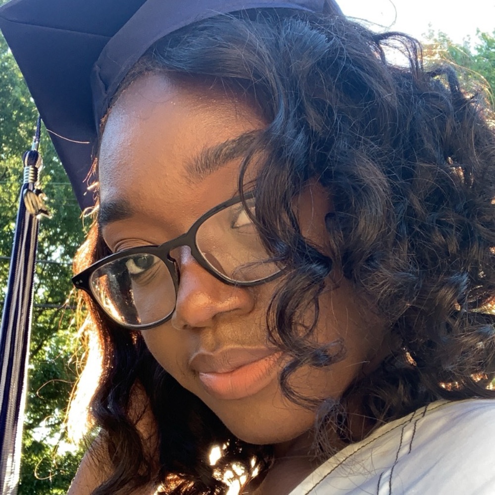 Meet your Posher, Nyiah